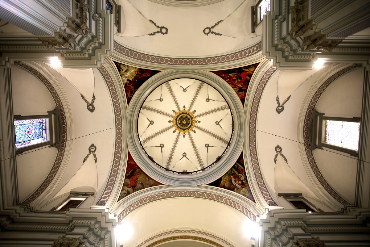 Cúpula Iglesia Santa María La Mayor en Oliva