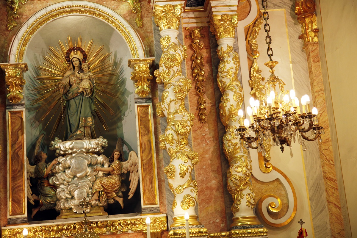 Parroquia Santa María La Mayor en Oliva